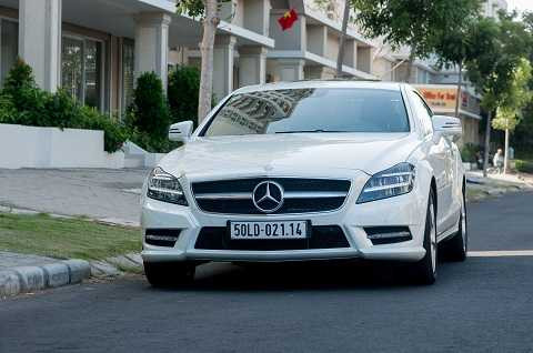 Ngắm 4 bánh hơn 4 tỷ mới lướt phố Sài Gòn