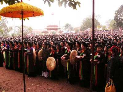 Người yêu quan họ có nên về Hội Lim?