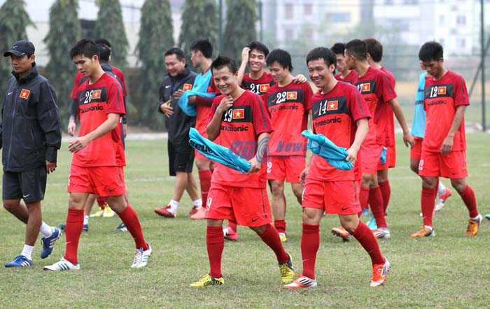 Nhận cả triệu USD, AS Roma đấu tuyển Các ngôi sao VN