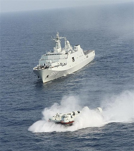 Nội dung cuộc tập trận là tác chiến trên không và chống tàu ngầm