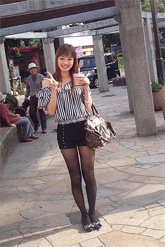 Nữ sinh Đỗ Thị Thủy tự tin khoe cá tính