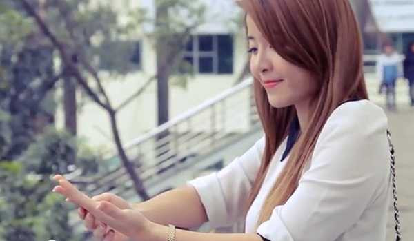 Nữ sinh xinh đẹp khao khát thành con trai