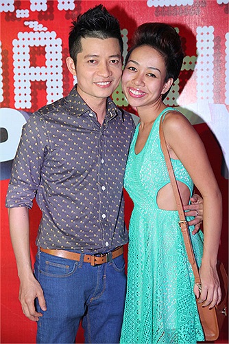 Thảo Trang và Thuận Việt khá gần gũi.