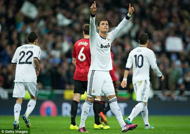 Real đấu MU: Thành bại tại Ronaldo