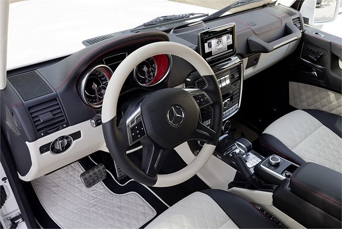 Dù nặng 3.775 kg, nhưng G63 AMG 6x6 chỉ mất 6 giây để tăng tốc từ 0 lên 100 km/h và đạt tốc độ tối đa 160 km/h. 