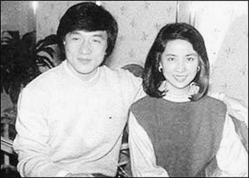 Thành Long: Chuyện dối nghề, ái tình và con rơi