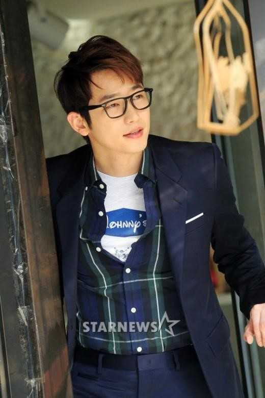 Tình tiết mới vụ sao Hàn cưỡng bức thực tập sinh