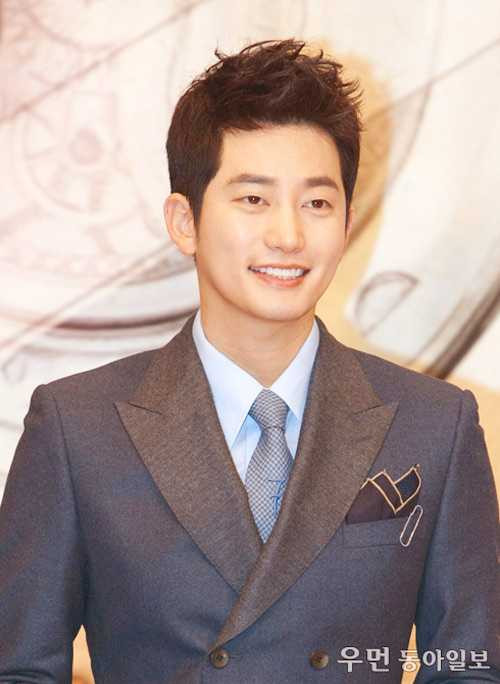 Tình tiết mới vụ sao Hàn cưỡng bức thực tập sinh