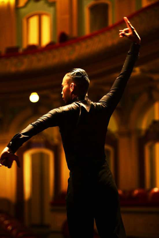 Vì sao Chí Anh mất ghế giám khảo Bước nhảy hoàn vũ?