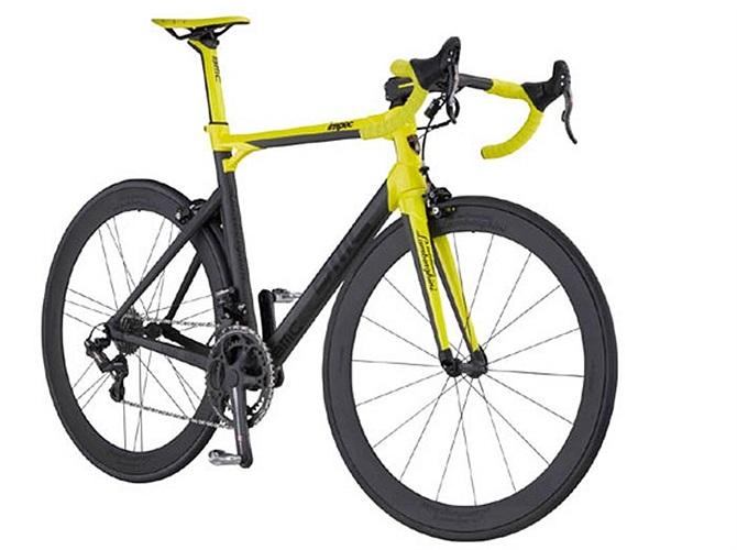 Siêu phẩm 2 bánh này là đứa con chung của BMC và Lamborghini. 