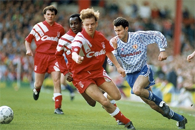 Cú đúp của Ryan Giggs năm 2003.