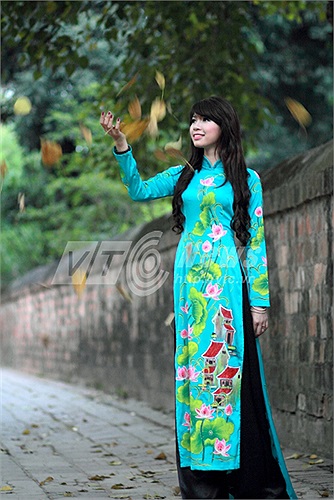 Hà Giang có chiều cao khá nổi bật 1m76, cân nặng 57 kg và số đo ba vòng 85 - 61,5 - 92