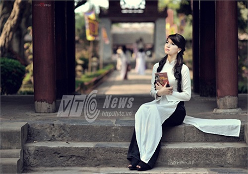 Điều đặc biệt là Hoa khôi du lịch Hà Nội cũng đến từ mảnh đất Hà Giang đúng như cái tên của cô nữ sinh xinh đẹp này.