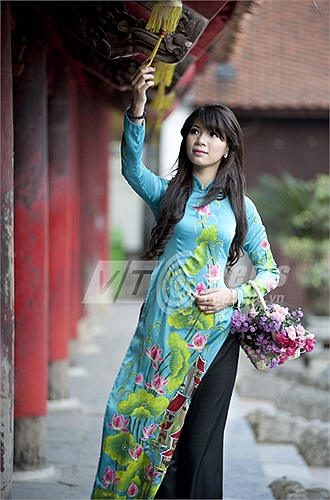 Ngay sau đó, khi tham gia cuộc thi Miss Sport 2012, Hà Giang cũng đã xuất sắc giành ngôi vị Á khôi của cuộc thi