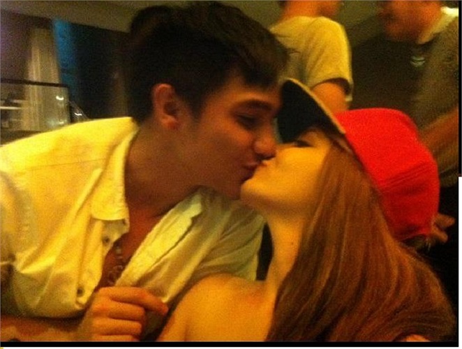 Ẩnh thể hiện tình yêu.