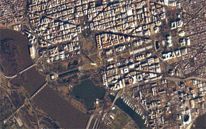 Quang cảnh thủ đô Washington, Mỹ trước ngày nhậm chức Tổng thống của ông Obama, ảnh chụp từ vũ trụ