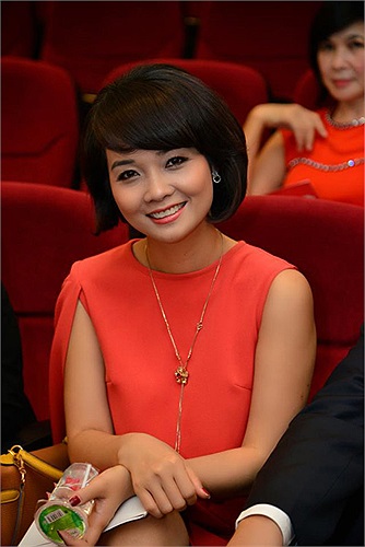 Hiện tại, Mai Thu Huyền đang có một gia đình hạnh phúc, có hai con và công việc chính của chị là tham gia sản xuất các chương trình truyền hình. 