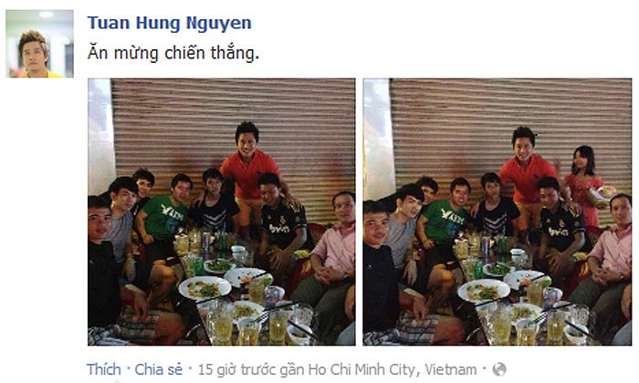 Tuấn Hưng ăn mừng cùng đội bóng