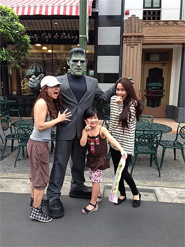 Cải Bắp Lưu Hương Giang cực nhí nhảnh.