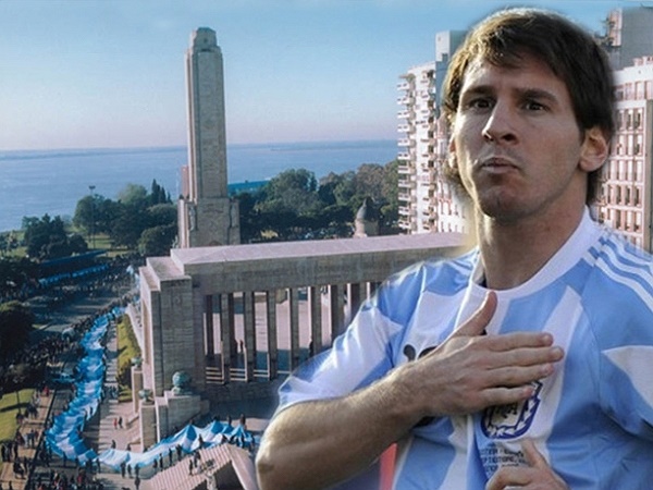 Messi đã quyên góp 151.000 euro cho một trung tâm thể thao cho trẻ em ở quê nhà Rosario, Argentina. 