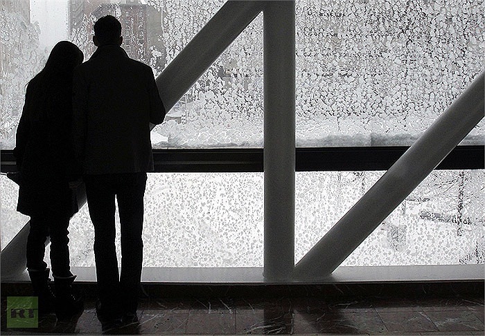 Khung cảnh lãng mạn giữa lúc tuyết rơi dày