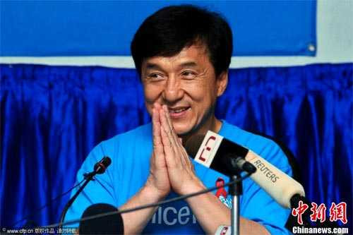 Bị tố bòn rút tiền từ thiện, Thành Long lên tiếng