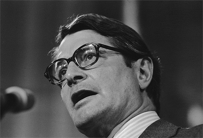 Ông Elliot Richardson từ tháng 1/1973 - 5/1973