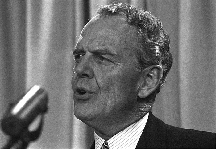 Ông Clark Clifford từ tháng 3/1968 - 1/1969