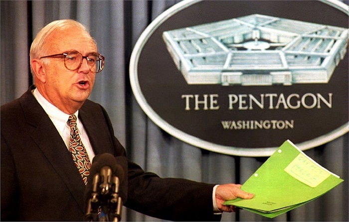 Ông Les Aspin từ tháng 1/1993 - 2/1994