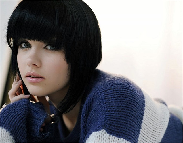 Melissa Clarke sinh ngày 18/9/1991. Năm nay cô gái trẻ này 21 tuổi.