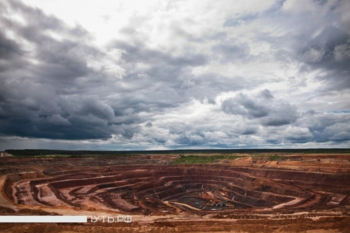 Severalmaz - Mỏ kim cương nằm ở miền Tây nước Nga. Đây là mỏ kim cương lớn nhất nước này.