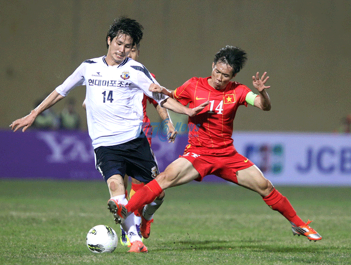 Cầu thủ Việt kiều ghi bàn, tuyển VN thắng liền 3 trận