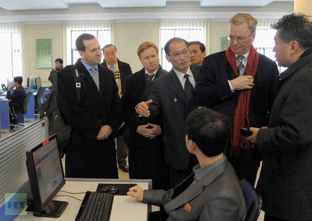 Chủ tịch Google làm gì ở Triều Tiên?