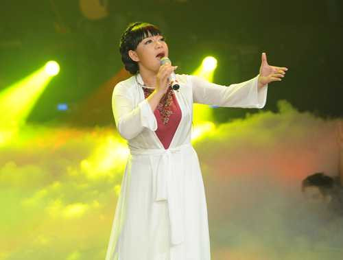 Chung kết The Voice: Cuộc 'đua tiền' giữa các thí sinh?