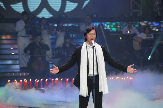 Chung kết The Voice: Cuộc 'đua tiền' giữa các thí sinh?