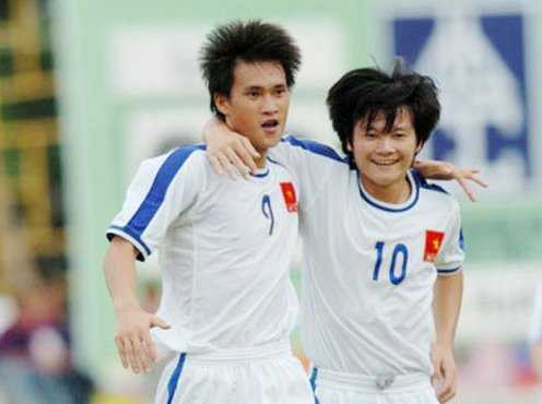 Công Vinh: Sự ấm ức của lựa chọn số 3