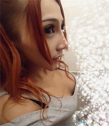 Sinh viên trường đại học tài chính Tây Nam ở Thành Đô Trung Quốc nghi ngờ cô gái này dùng Photoshop