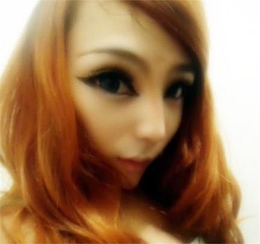 Có người cho rằng cô gái này đang cố gây sự chú ý