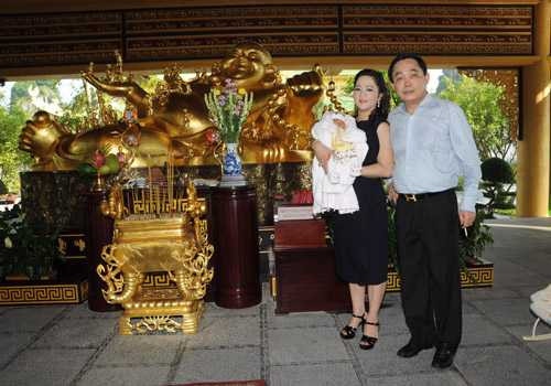 Đại gia treo thưởng 100 tỷ sẽ bán hoạt động kinh doanh