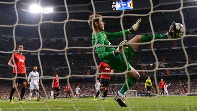 De Gea cứu thua không tưởng trên vạch vôi
