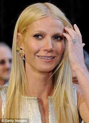 Đeo thuê trang sức - nghề kiếm bạc tỷ của mỹ nhân