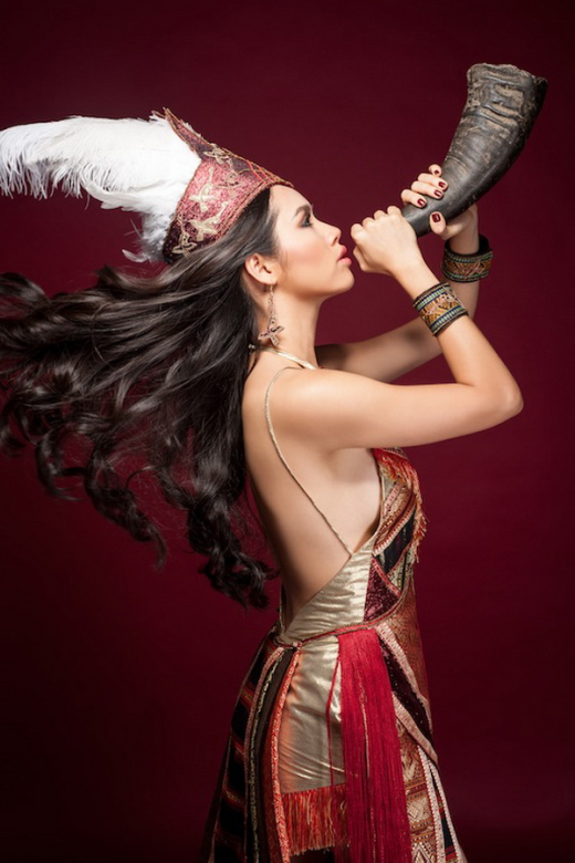 'Đi thi quốc tế, xấu hổ vì hoa hậu Việt bon chen'