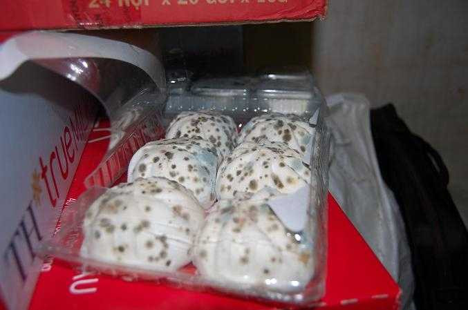 Ghê người thịt thối rữa tại siêu thị ở HN