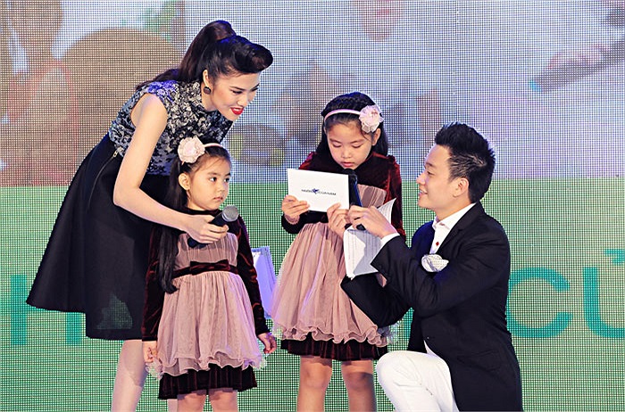 HAi con nhà Thúy Hạnh.