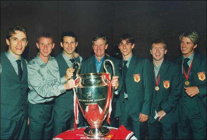 Góc MU: Những bí ẩn về lò đào tạo Carrington