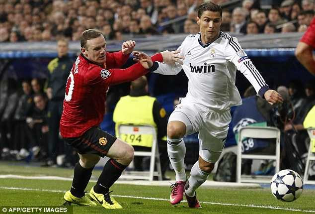 Góc MU: Rooney công nhân, Ronaldo hoàng tử