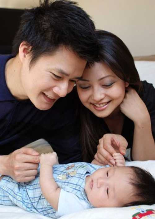 Hà Hồ, Thuỷ Tiên lọt top kiều nữ 'ăn cơm trước kẻng'