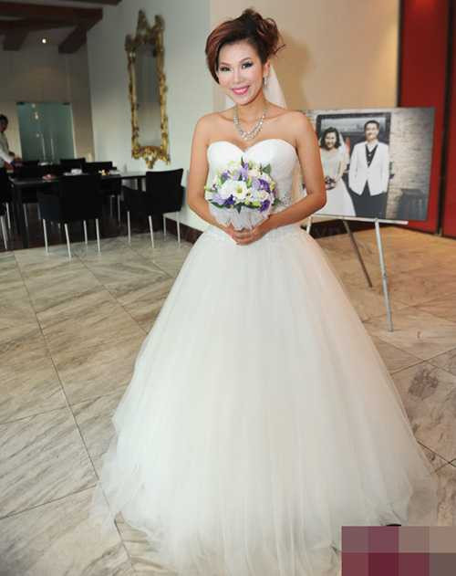 Hà Hồ, Thuỷ Tiên lọt top kiều nữ 'ăn cơm trước kẻng'