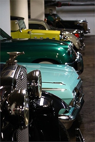 Thông thường, chỉ có nhân viên bảo tàng và khách VIP mới được xuống tầng hầm. Việc lần đầu giới thiệu bộ sưu tập ở đây sẽ kéo dài tới hết 6/1/2013. 