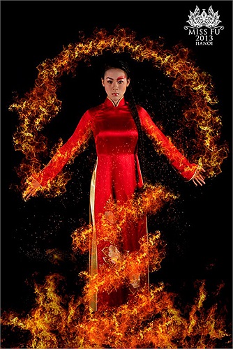 Phạm Phương Thảo với ý tưởng thể hiện sự luân chuyển trong vũ trụ